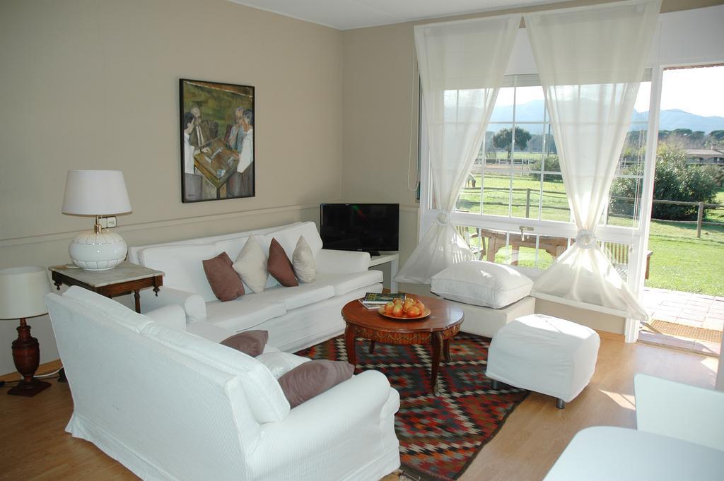 Residential Horse Club Costa Brava Hostel Santa Cristina d'Aro Exterior photo